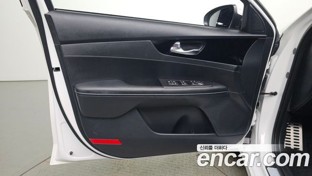 Kia K3 2024 — photo 14