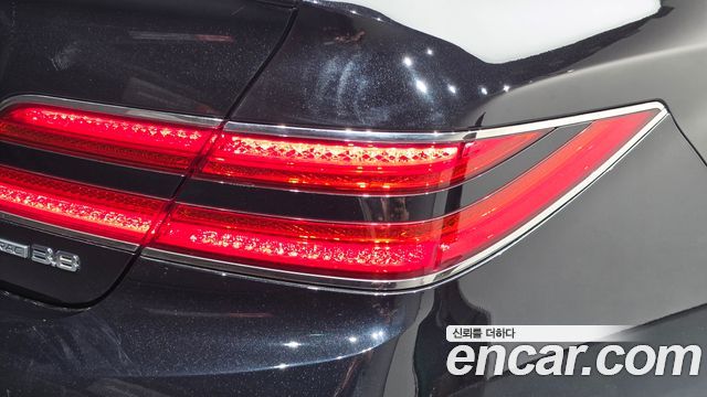Genesis G90 2019 — photo 9
