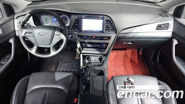 Hyundai Sonata 2017 — photo 10