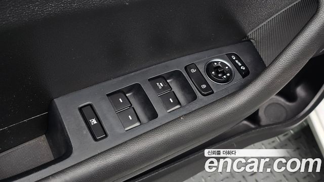 Hyundai Sonata 2017 — photo 31