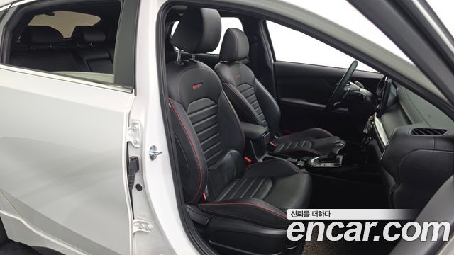 Kia K3 2022 — photo 12