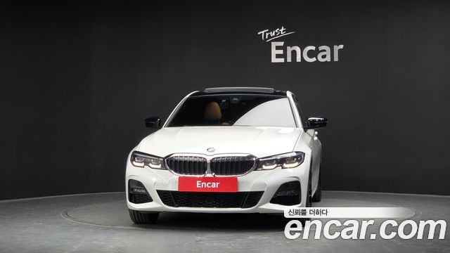 BMW 3-Series 2019 — photo 3