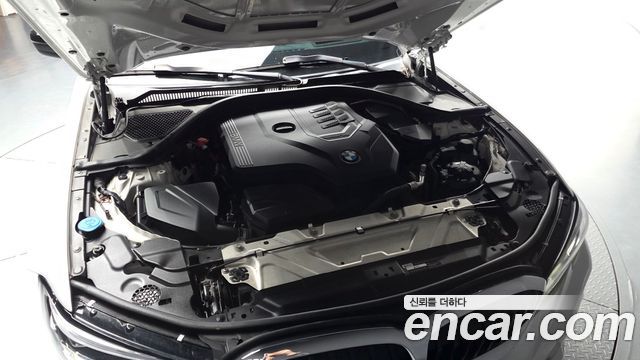 BMW 3-Series 2019 — photo 6