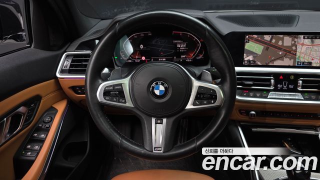 BMW 3-Series 2019 — photo 13