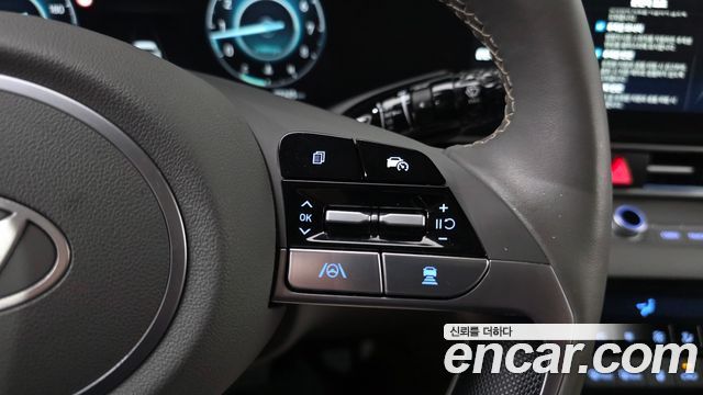 Hyundai AVANTE 2024 — photo 16