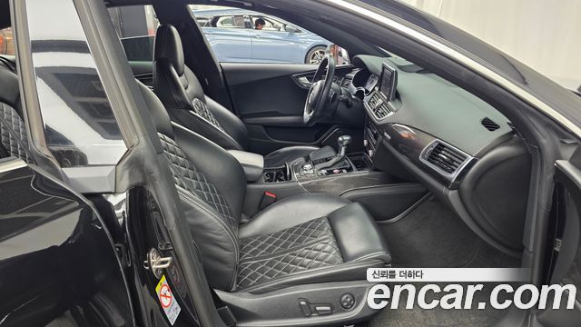 Audi S7 2014 — photo 11