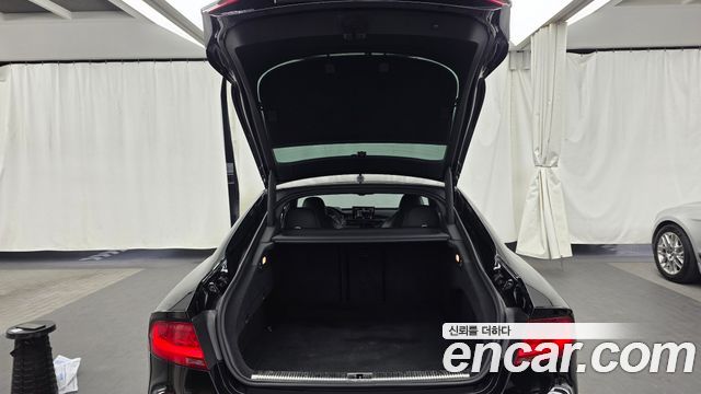 Audi S7 2014 — photo 20