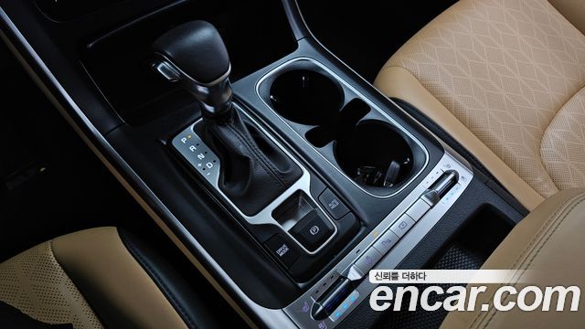 Kia Canival 2023 — photo 12