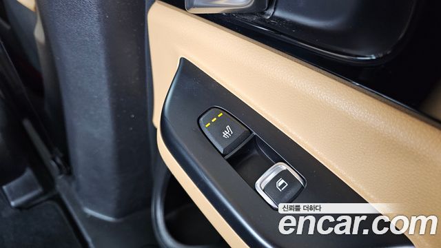 Kia Canival 2023 — photo 29