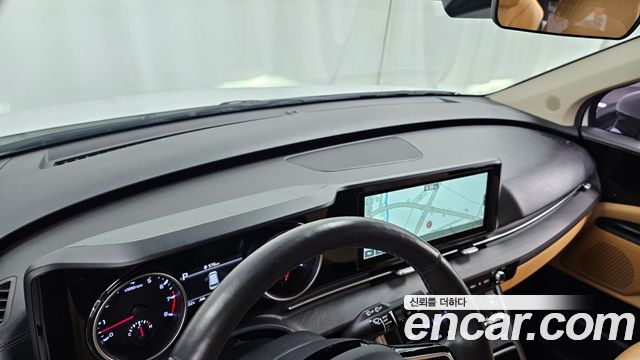 Kia Canival 2023 — photo 30