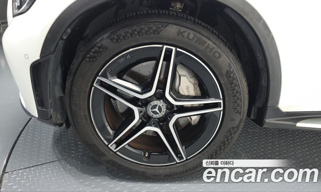 Mercedes-Benz GLC-Class 2020 — photo 5