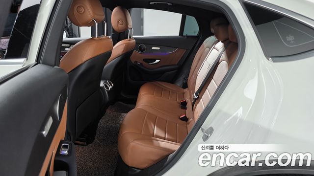 Mercedes-Benz GLC-Class 2020 — photo 18
