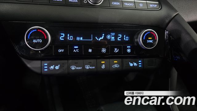 Hyundai AVANTE 2023 — photo 23