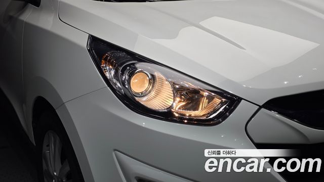 Hyundai Tucson 2013 — photo 8