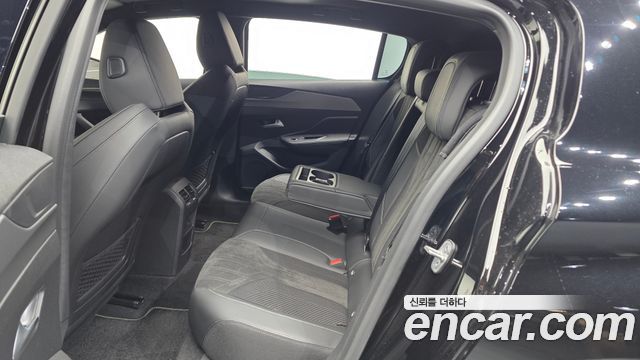Peugeot 308 2025 — photo 18