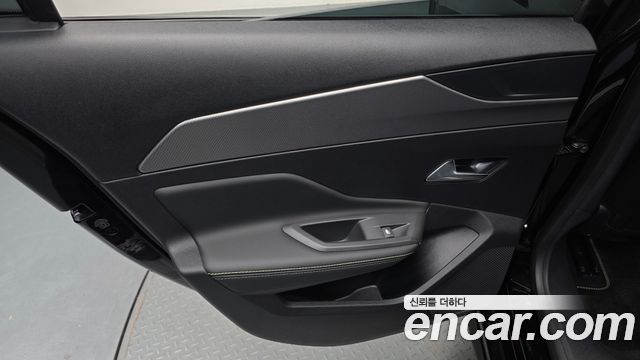 Peugeot 308 2025 — photo 15