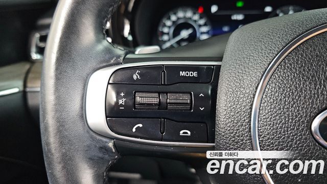 Kia K5 2021 — photo 16