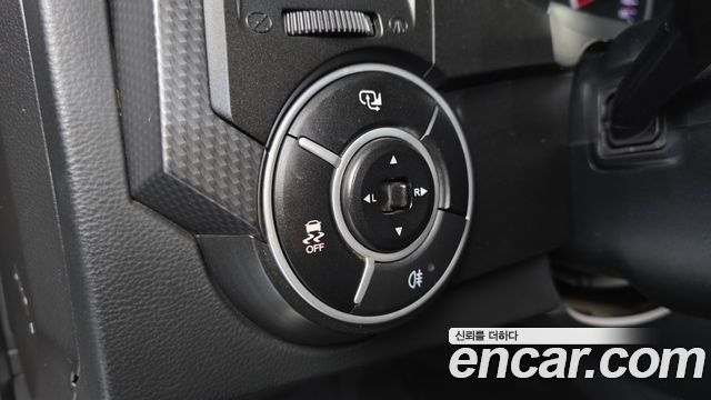 KG Mobility KORANDO 2016 — photo 19