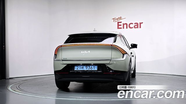 Kia EV6 2023 — photo 4