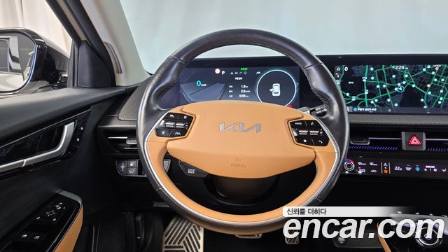 Kia EV6 2023 — photo 18