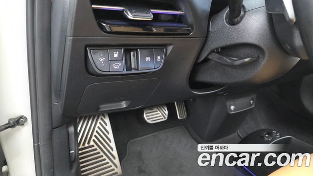 Kia EV6 2023 — photo 33