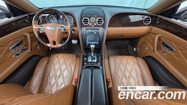 Bentley Flying Spur 2015 — photo 7