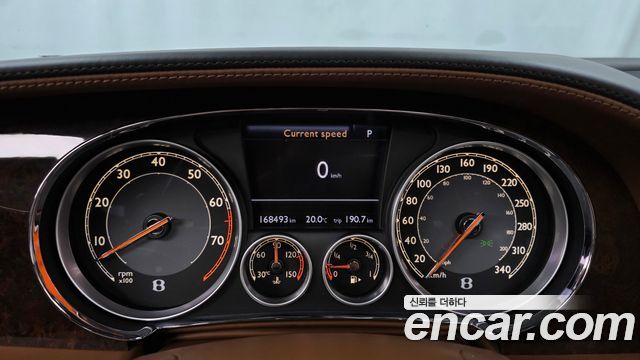 Bentley Flying Spur 2015 — photo 8