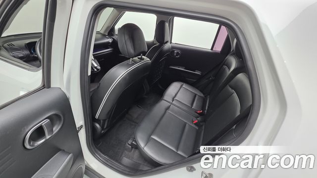Hyundai Casper 2022 — photo 16