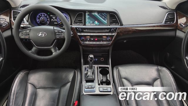 Hyundai Aslan 2015 — photo 10