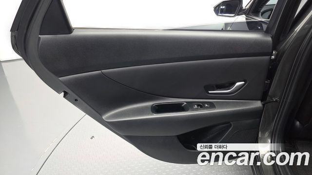 Hyundai AVANTE 2023 — photo 15