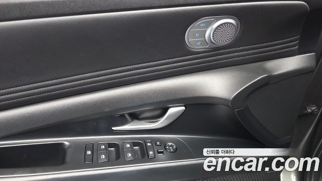 Hyundai AVANTE 2023 — photo 31