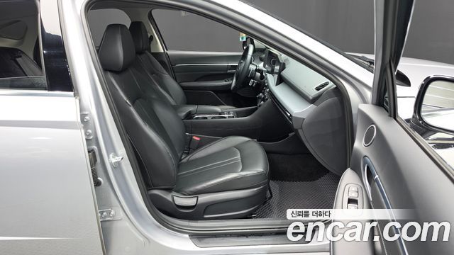 Hyundai Sonata 2025 — photo 16