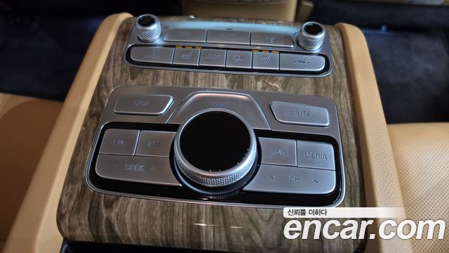 Kia K9 2021 — photo 25