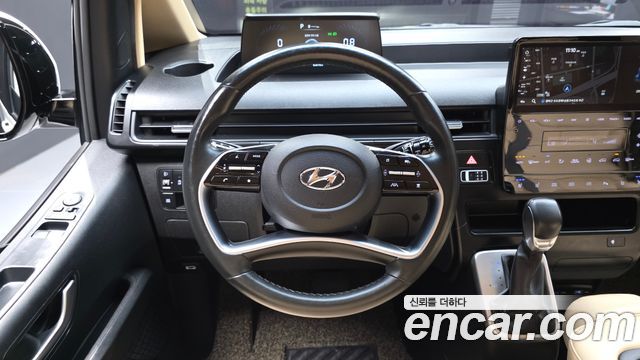 Hyundai Staria 2022 — photo 20