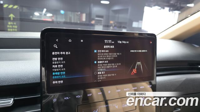 Hyundai Staria 2022 — photo 27