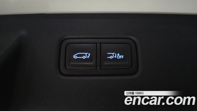 Hyundai Staria 2022 — photo 32