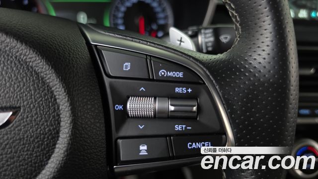 Genesis G70 2018 — photo 16