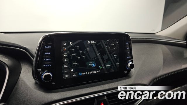 Hyundai Santafe 2020 — photo 21