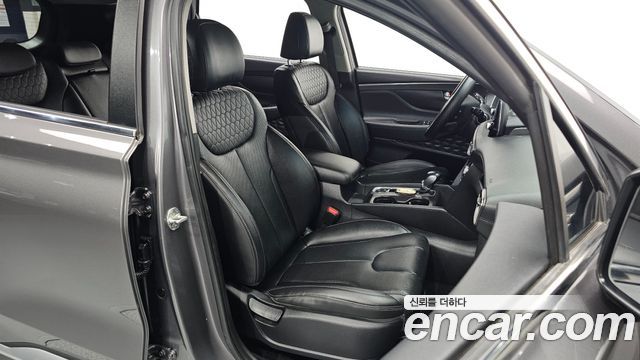 Hyundai Santafe 2020 — photo 16