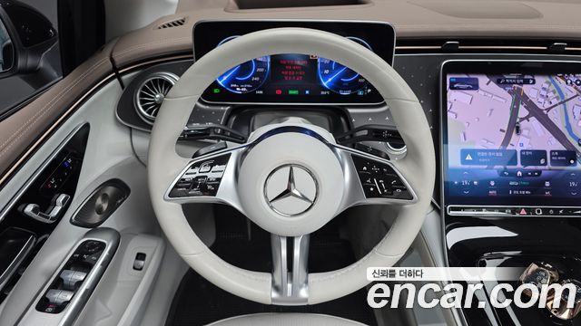 Mercedes-Benz EQE 2023 — photo 20