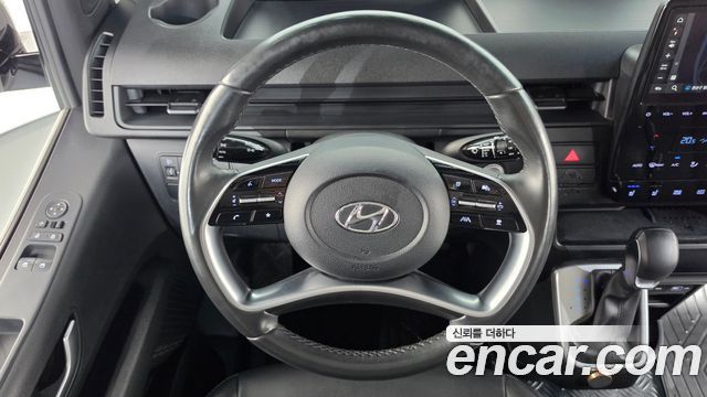 Hyundai Staria 2023 — photo 20
