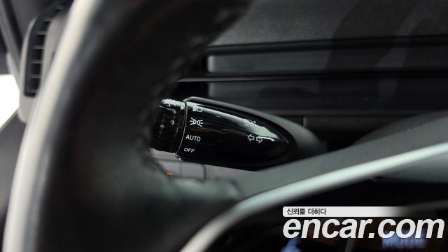 Hyundai Staria 2023 — photo 21