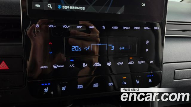 Hyundai Staria 2023 — photo 23