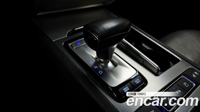 Genesis G80 2020 — photo 12