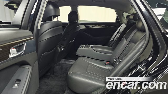 Genesis G80 2020 — photo 18