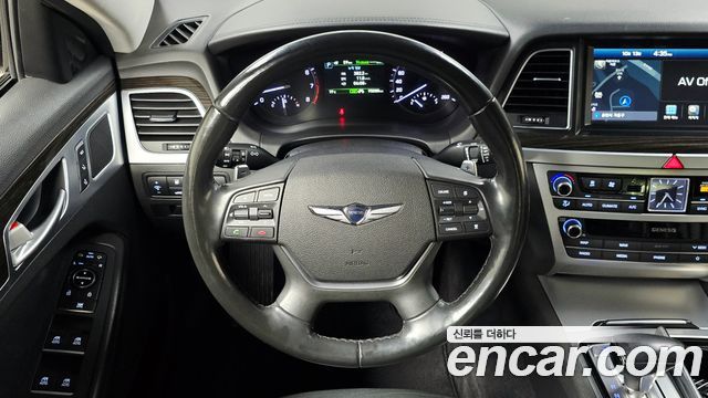 Genesis G80 2020 — photo 20