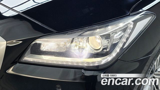 Genesis G80 2020 — photo 8