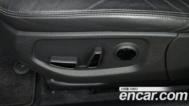 Genesis G80 2020 — photo 33