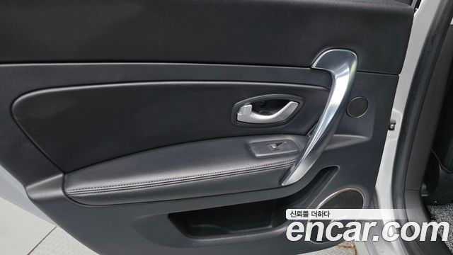 Renault Korea SM5  2012 — photo 15