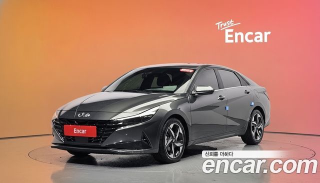 Hyundai AVANTE 2023 — photo 1